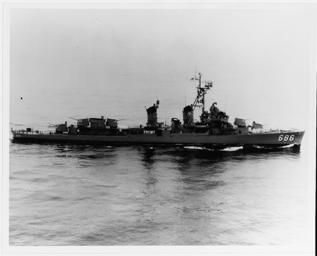 USS HALSEY POWELL (DD-686)