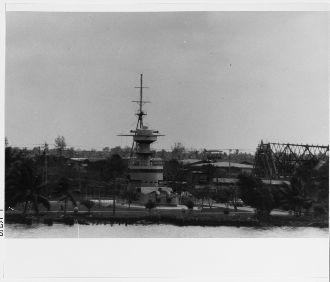 DHONBURI (Thai coast defense ship, 1938-1967)