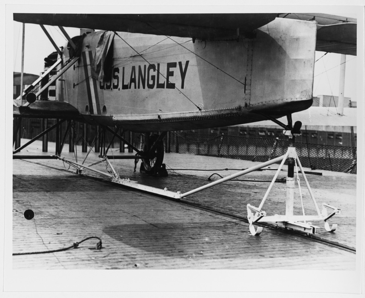 Nh 93110 Uss Langley Cv 1 | Free Download Nude Photo Gallery