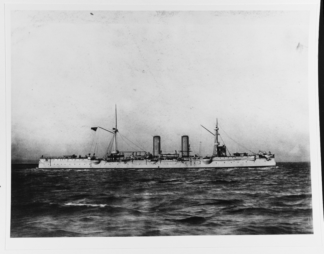 Nueve De Julio (Argentine protected cruiser, 1892-1930.)