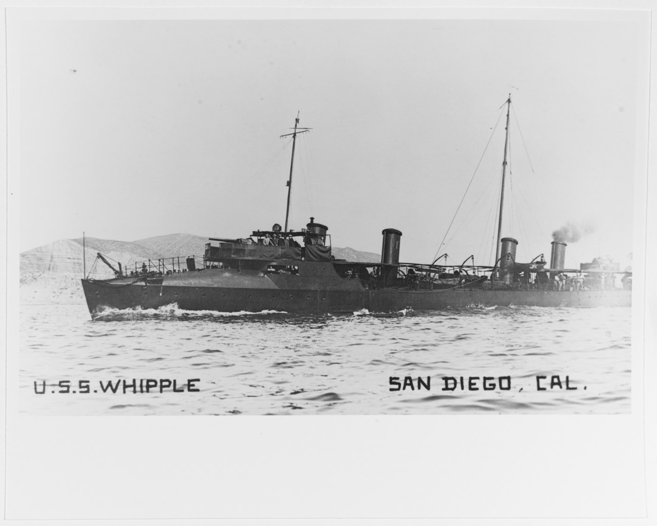 Photo #: NH 95193  USS Whipple