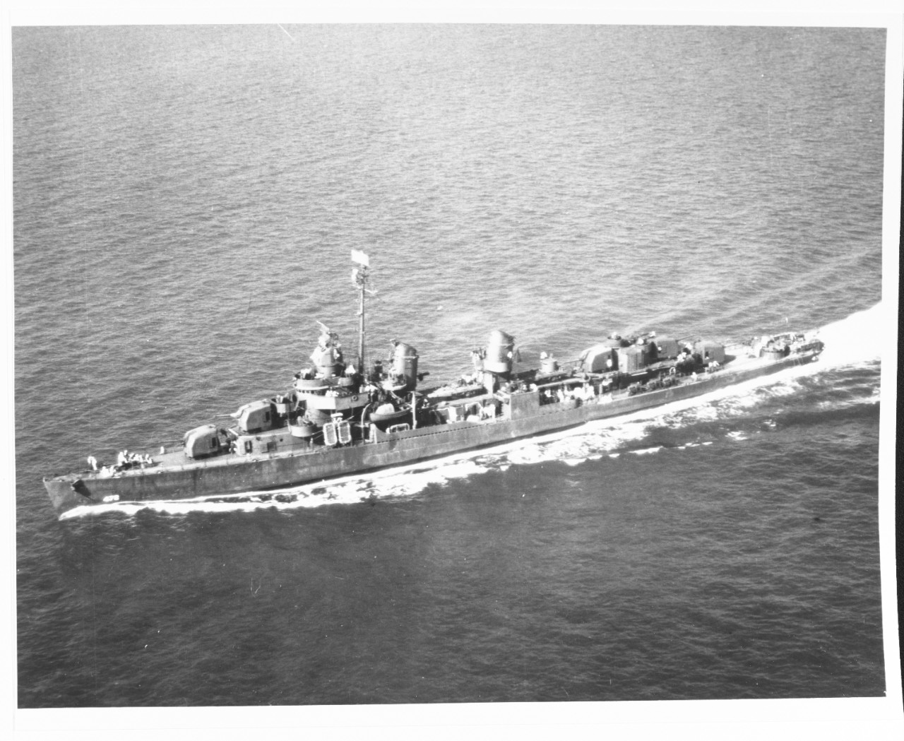 USS GUEST (DD-472)