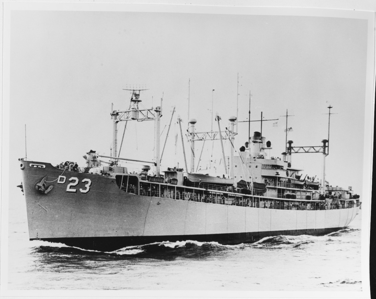 USS ARCADIA (AD-23)
