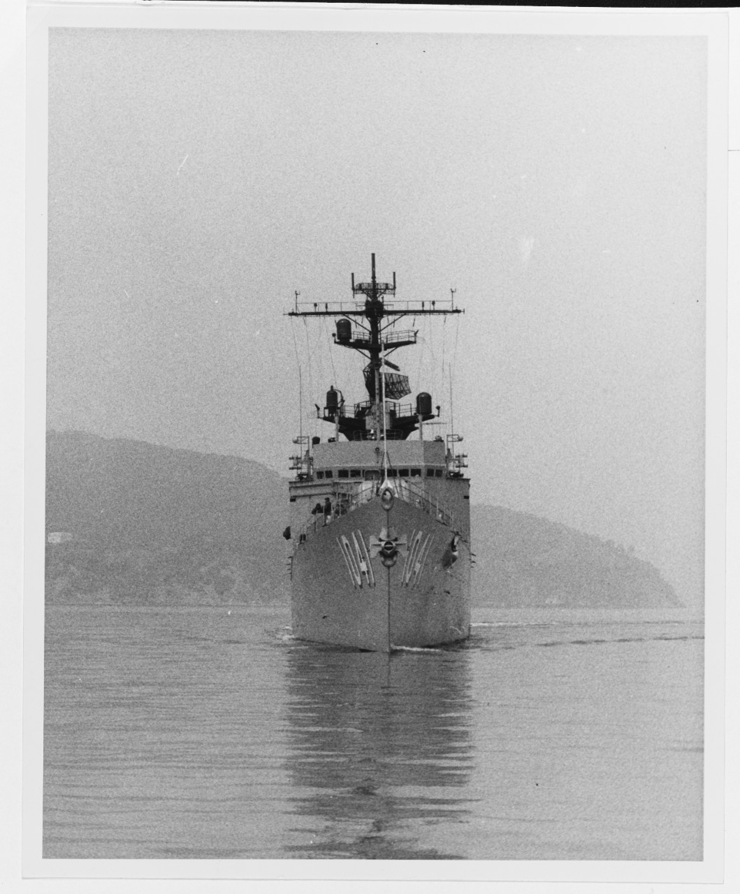 Photo #: NH 96761  USS Bradley (DE-1041)