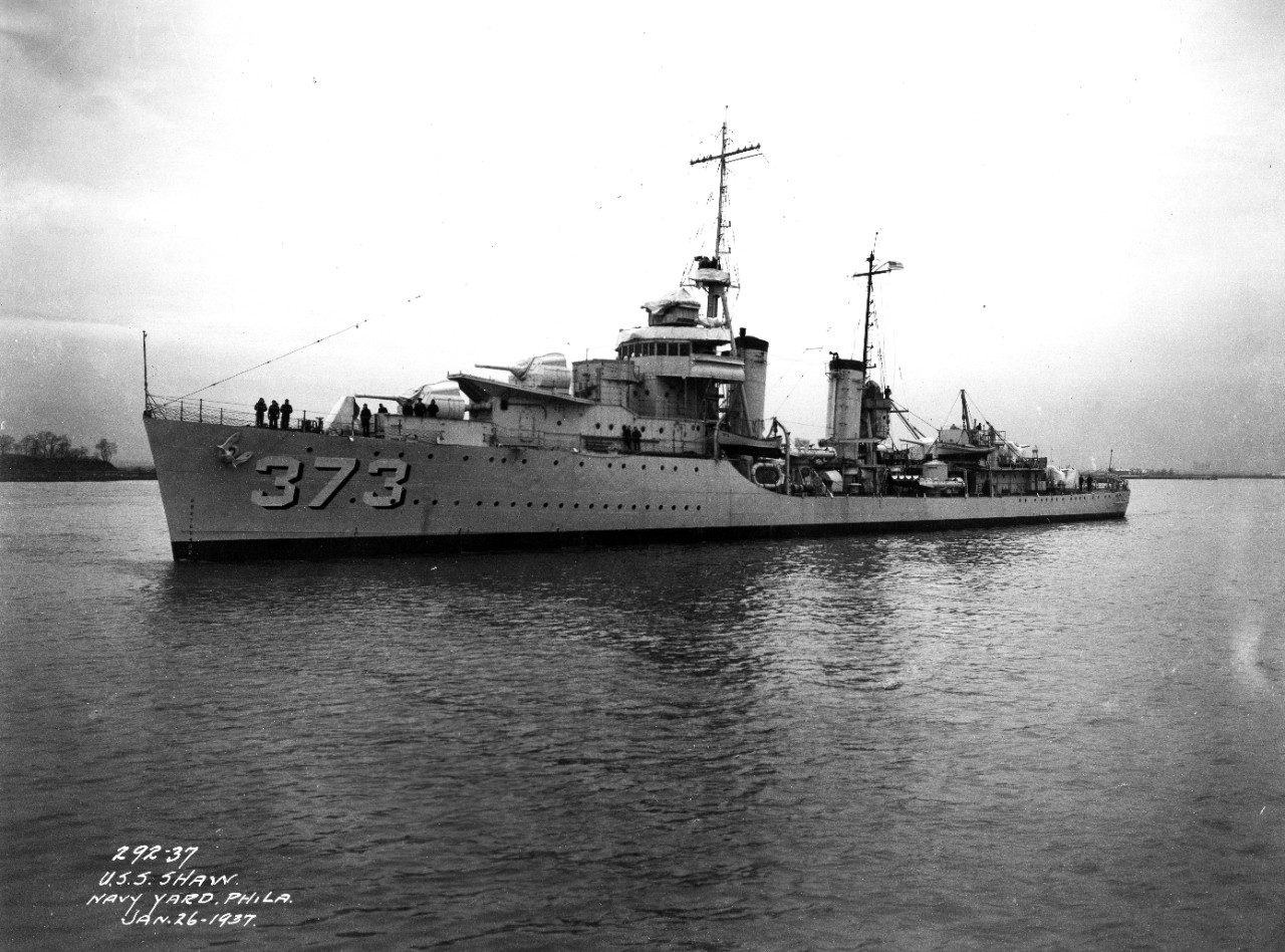 Photo #: NH 97419  USS Shaw (DD-373)