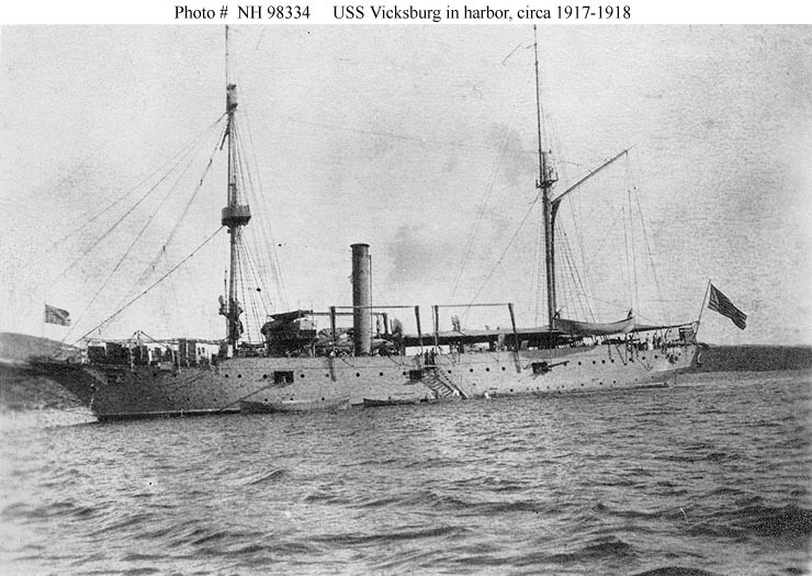 Photo #: NH 98334  USS Vicksburg