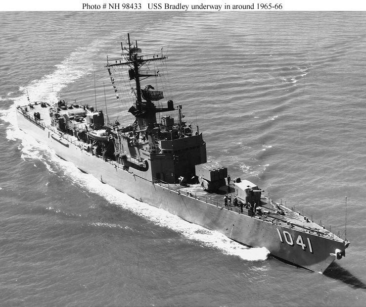 Photo #: NH 98433  USS Bradley (DE-1041)