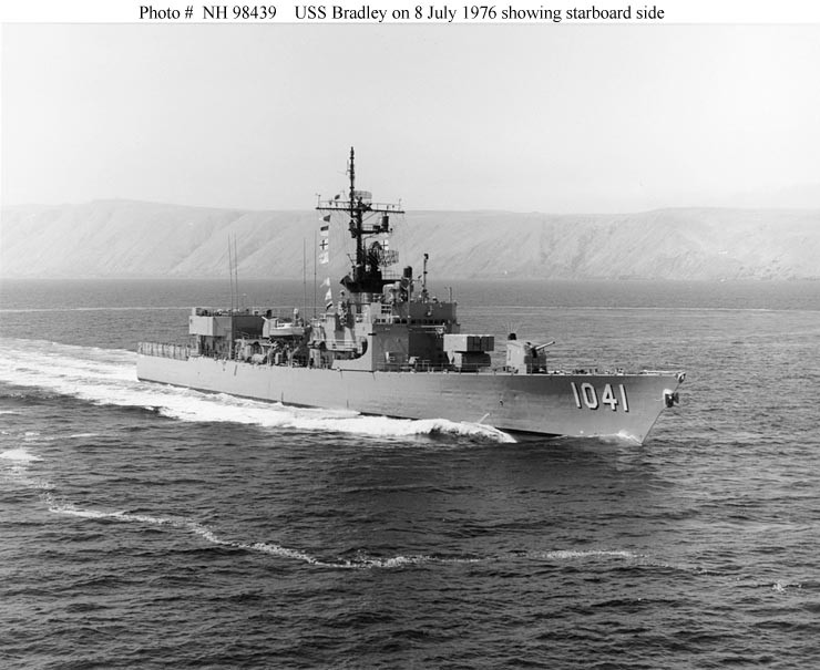 Photo #: NH 98439  USS Bradley (FF-1041)