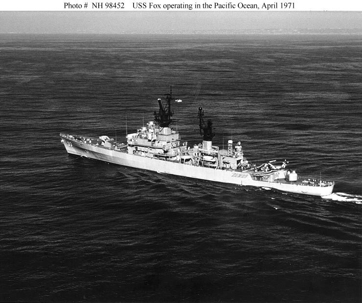 Photo #: NH 98452  USS Fox (DLG-33)