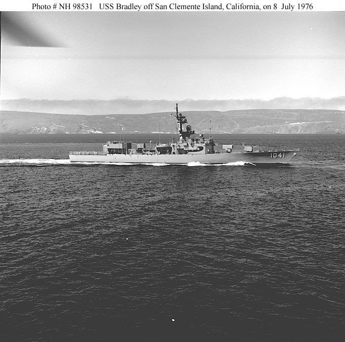Photo #: NH 98531  USS Bradley (FF-1041)