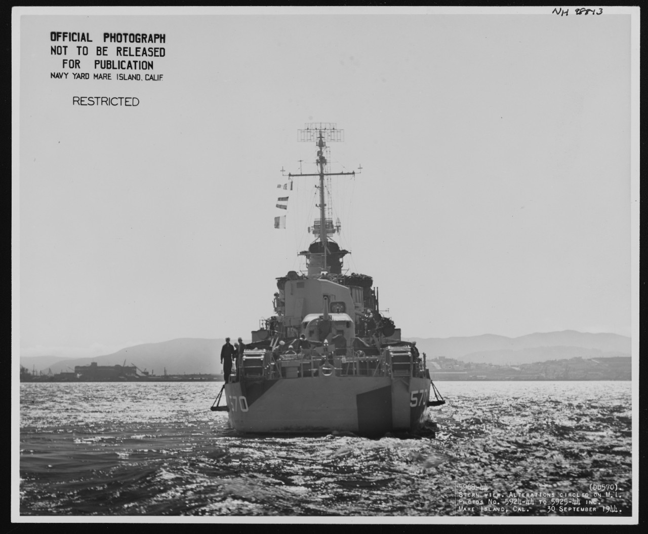 Photo #: NH 98813  USS Charles Ausburne (DD-570)