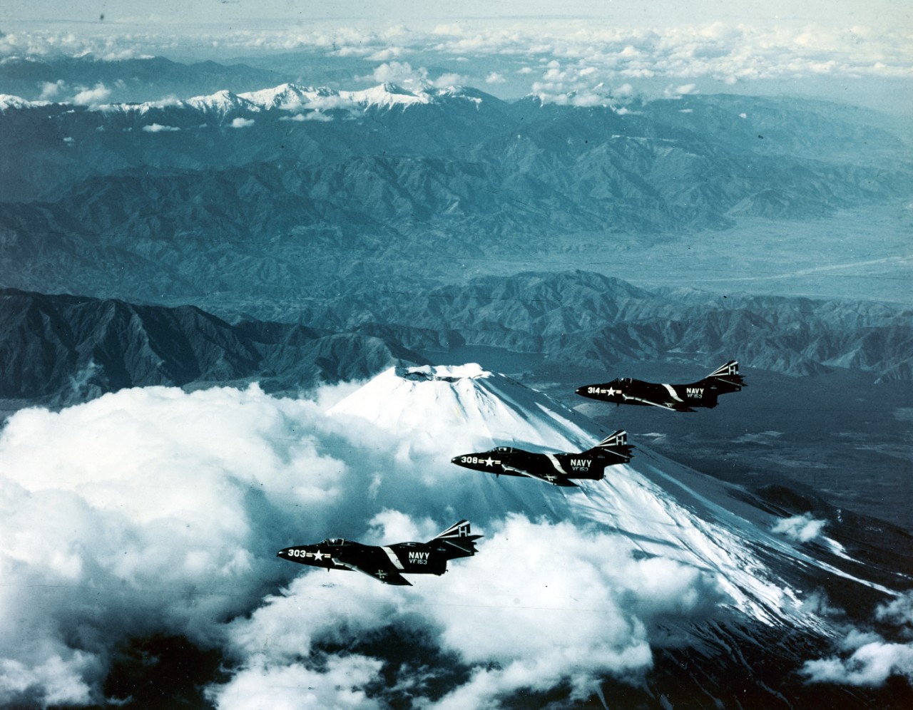 F9F Cougar War Thunder American Navy Planes