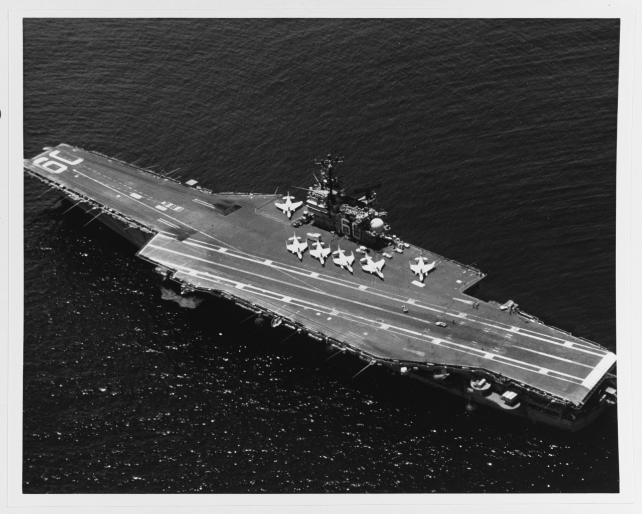 USS SARATOGA (CV-60)