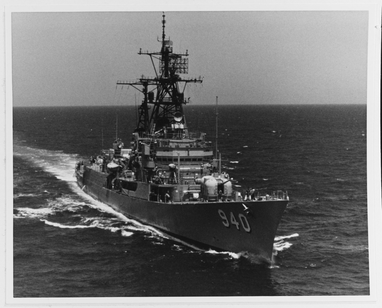 USS MANLEY (DD-940)