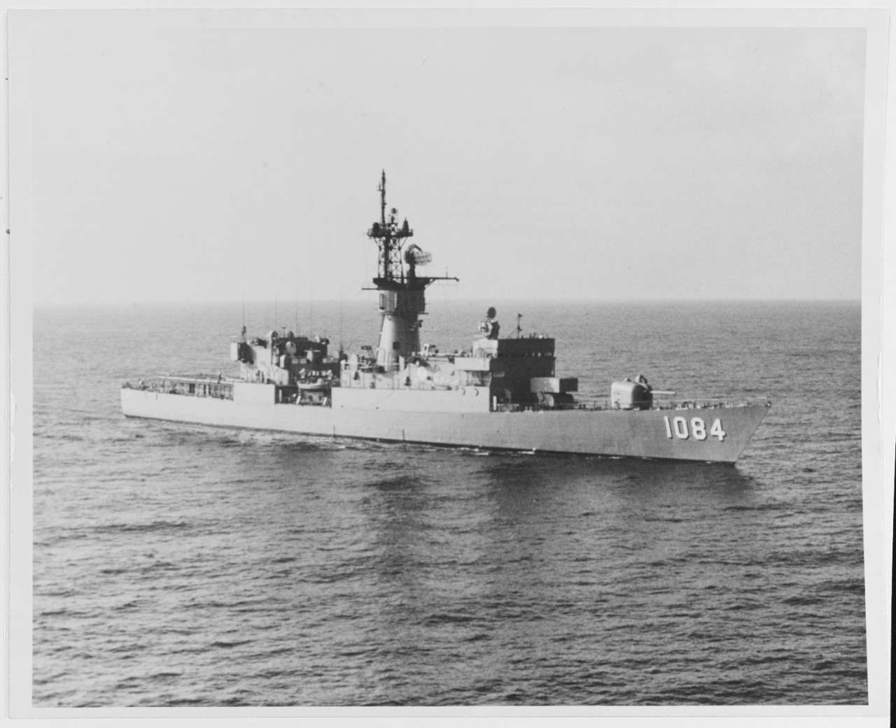 USS McCandless (FF-1084)