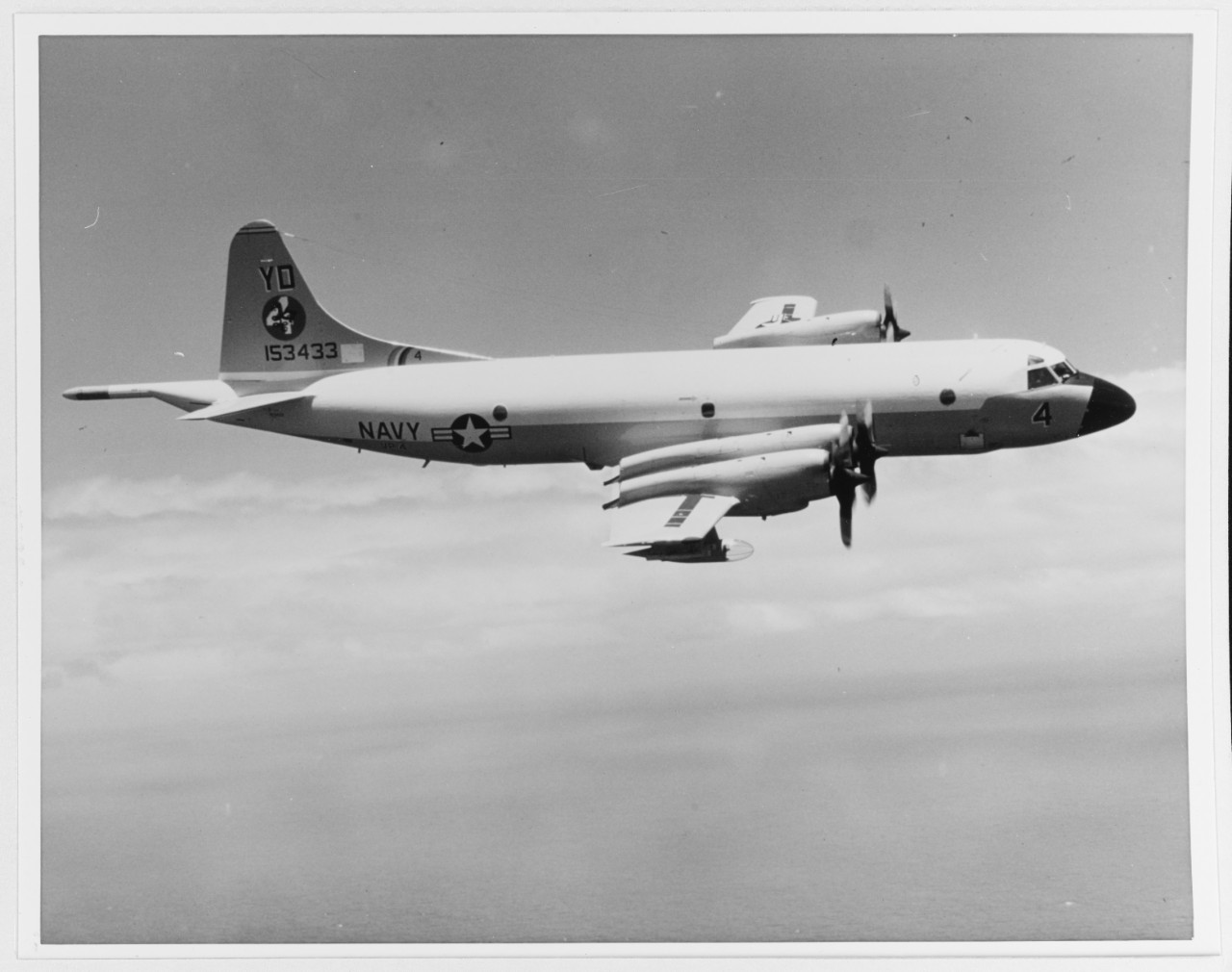 Lockheed P-3B "Orion" (Bu# 153433) of VP-4