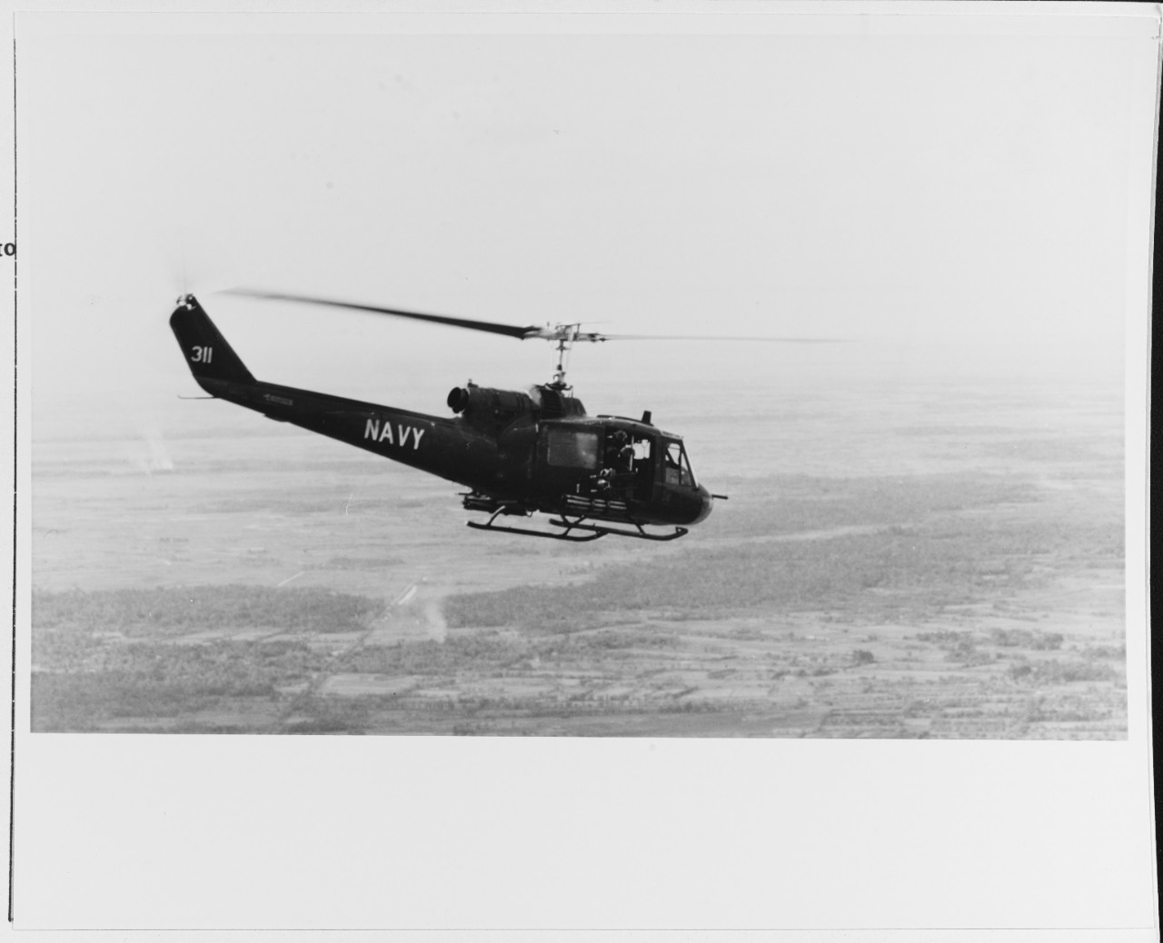 A UH-1B Iroquois Helo
