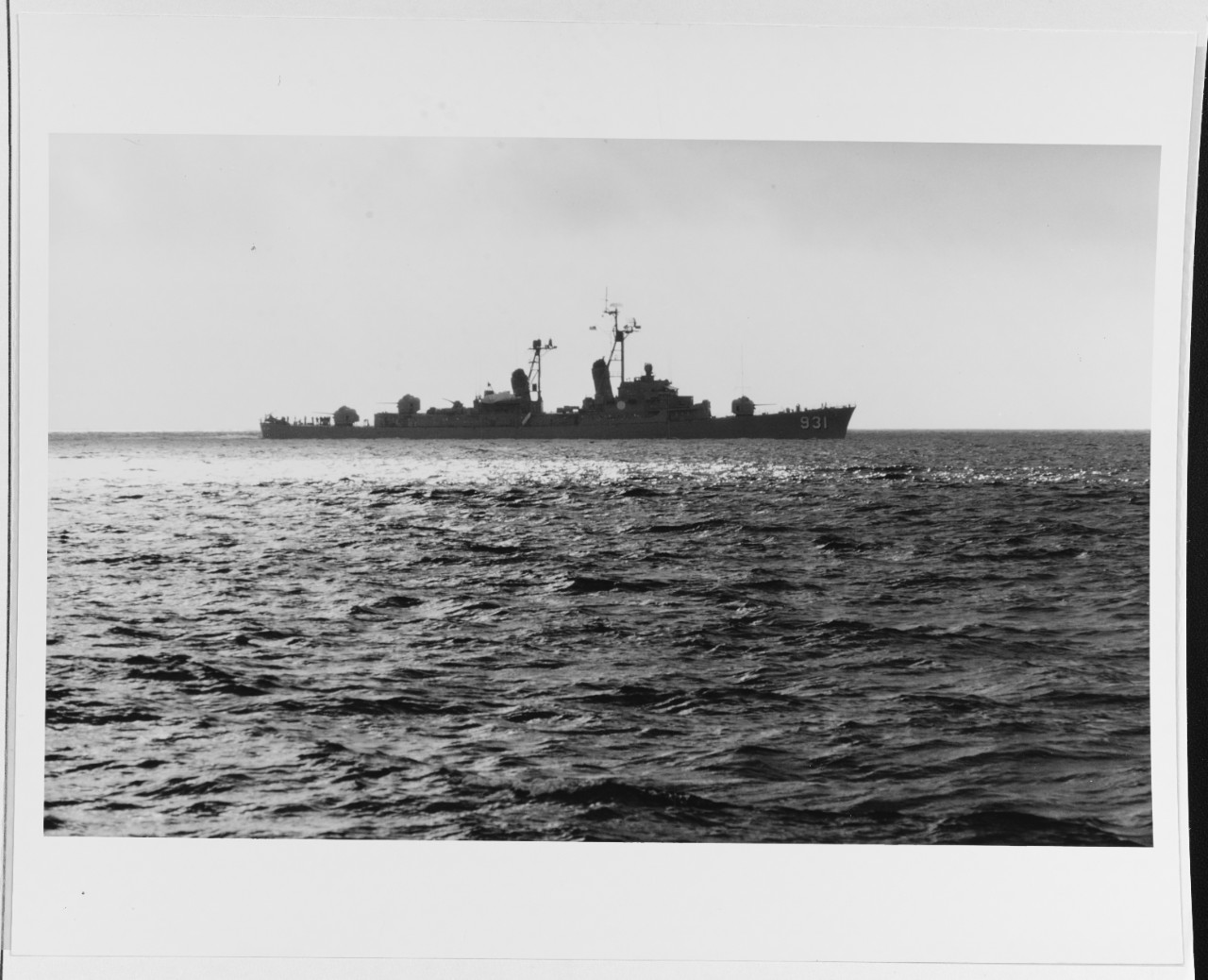 USS FORREST SHERMAN (DD-931)