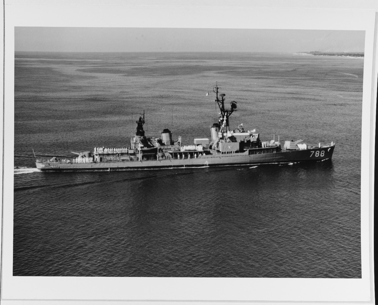 USS HOLLISTER (DD-788)