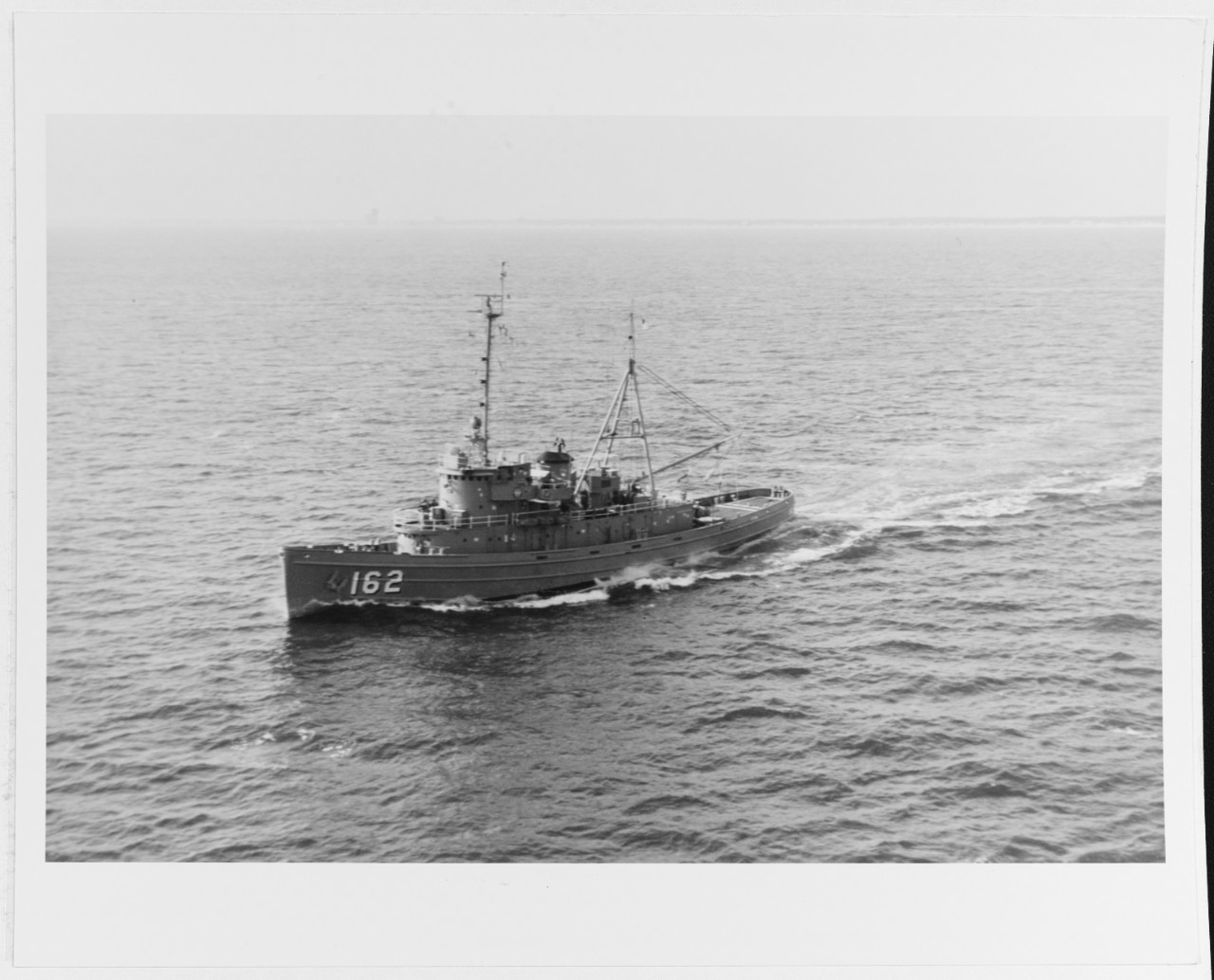 USS SHAKORI (ATF-162)