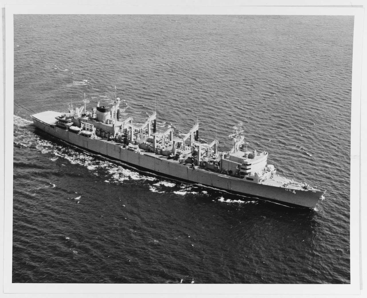 USS DETROIT (AOE-4)