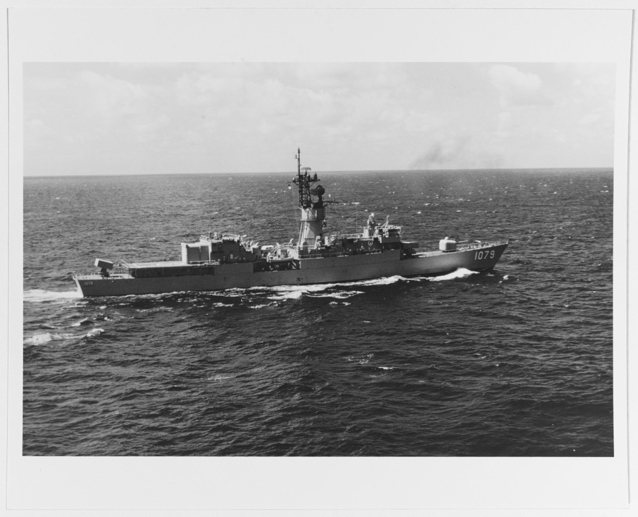 USS BOWEN (DE-1079)