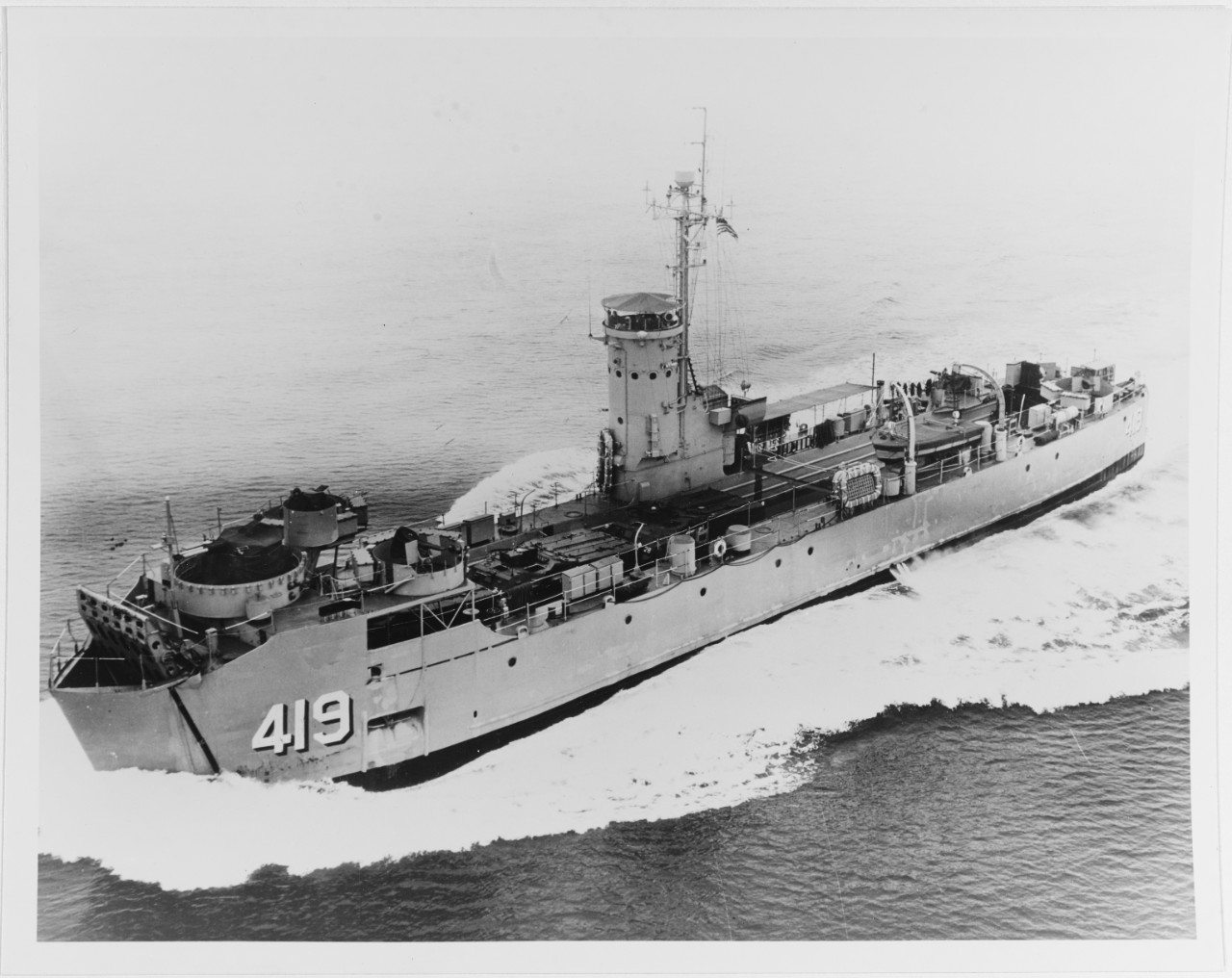 USS LSM-419