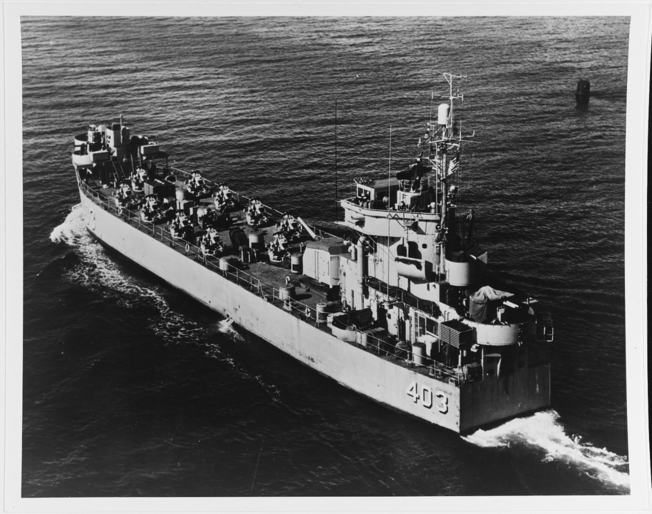 USS BLACKSTONE RIVER (LSM-R 403)