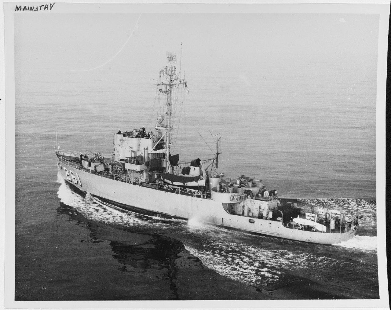 USS MAINSTAY (AM-261)