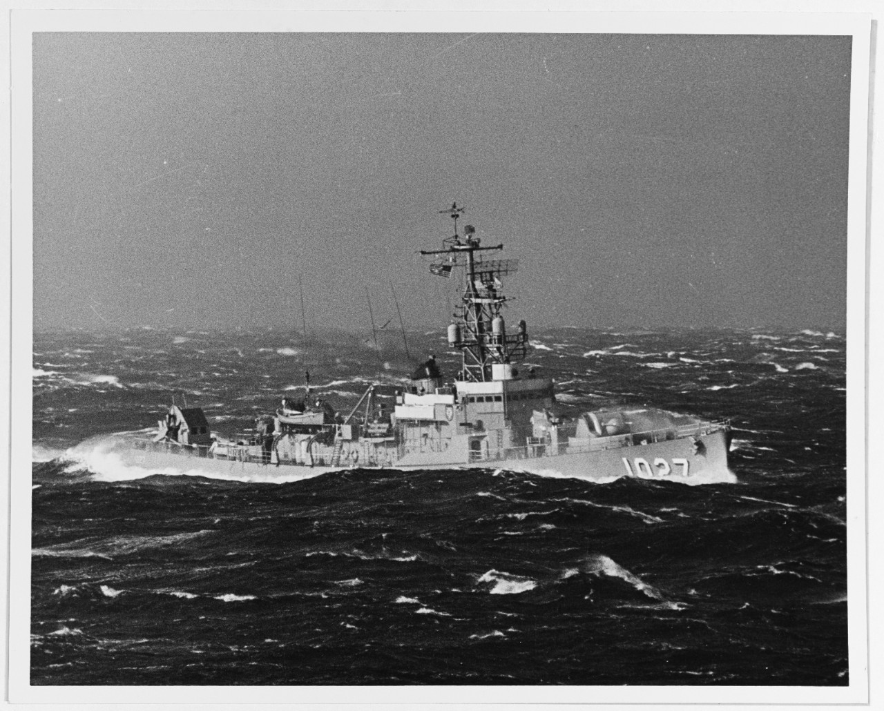 USS JOHN WILLIS (DE-1027)