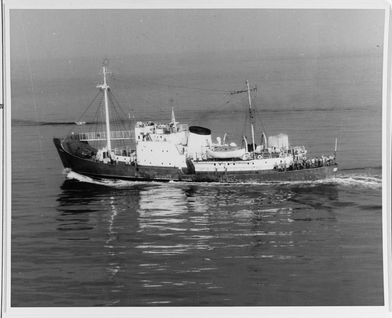 LOTSMAN (Soviet trawler)