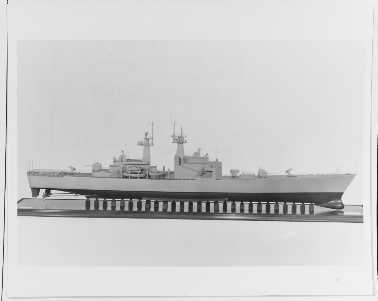USS CALIFORNIA (DLGN-36)