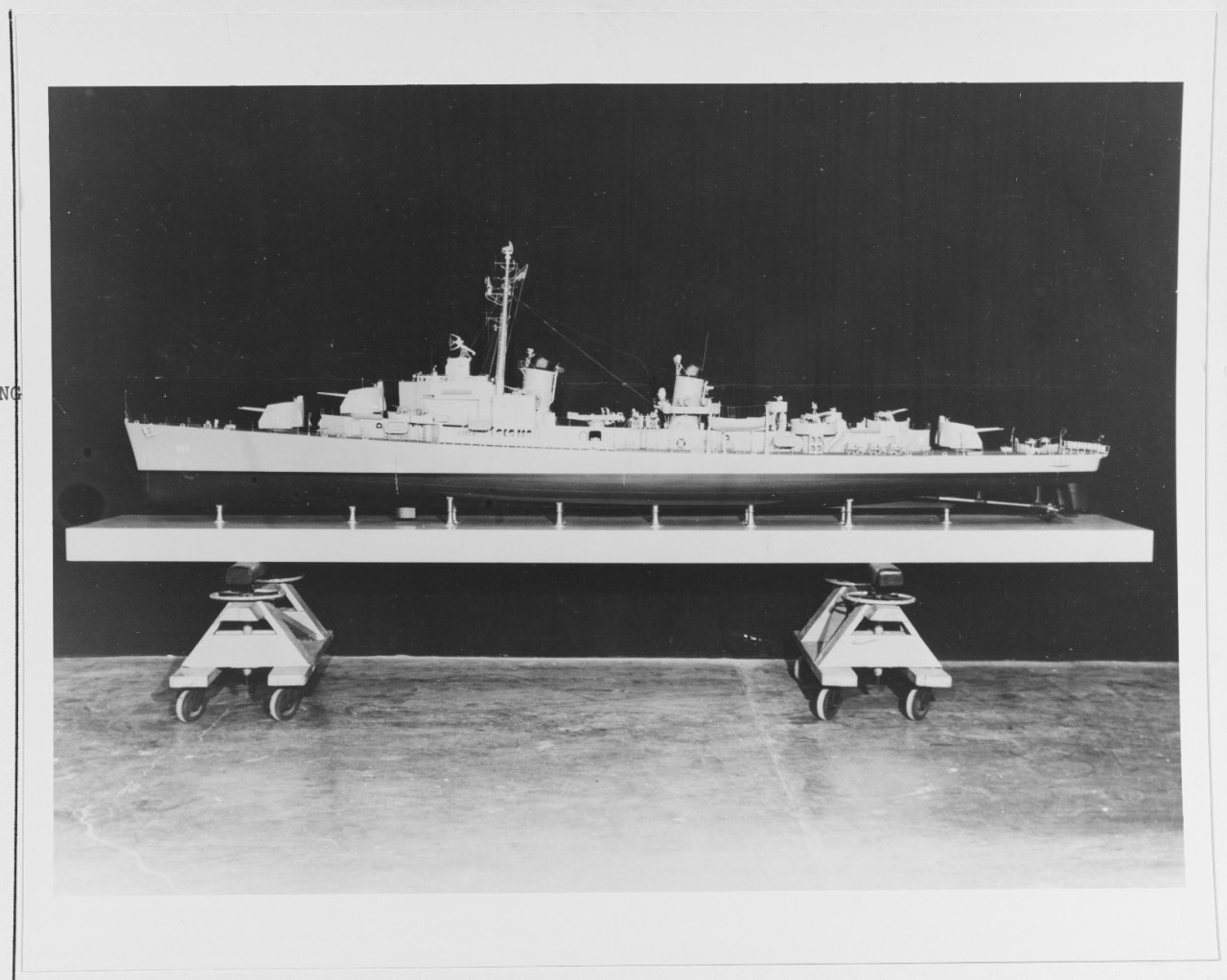 USS AGERHOLM (DD-826)
