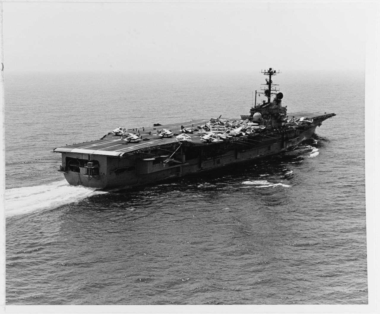 USS INDEPENDENCE (CV-62)
