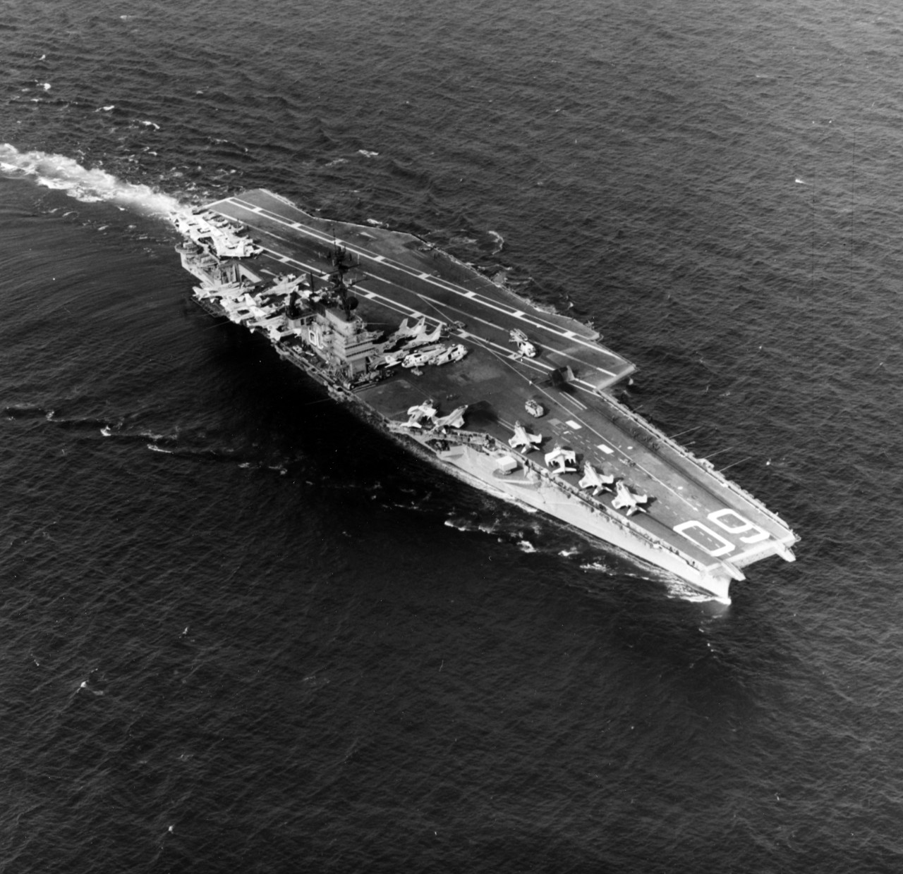 USS SARATOGA (CV-60)