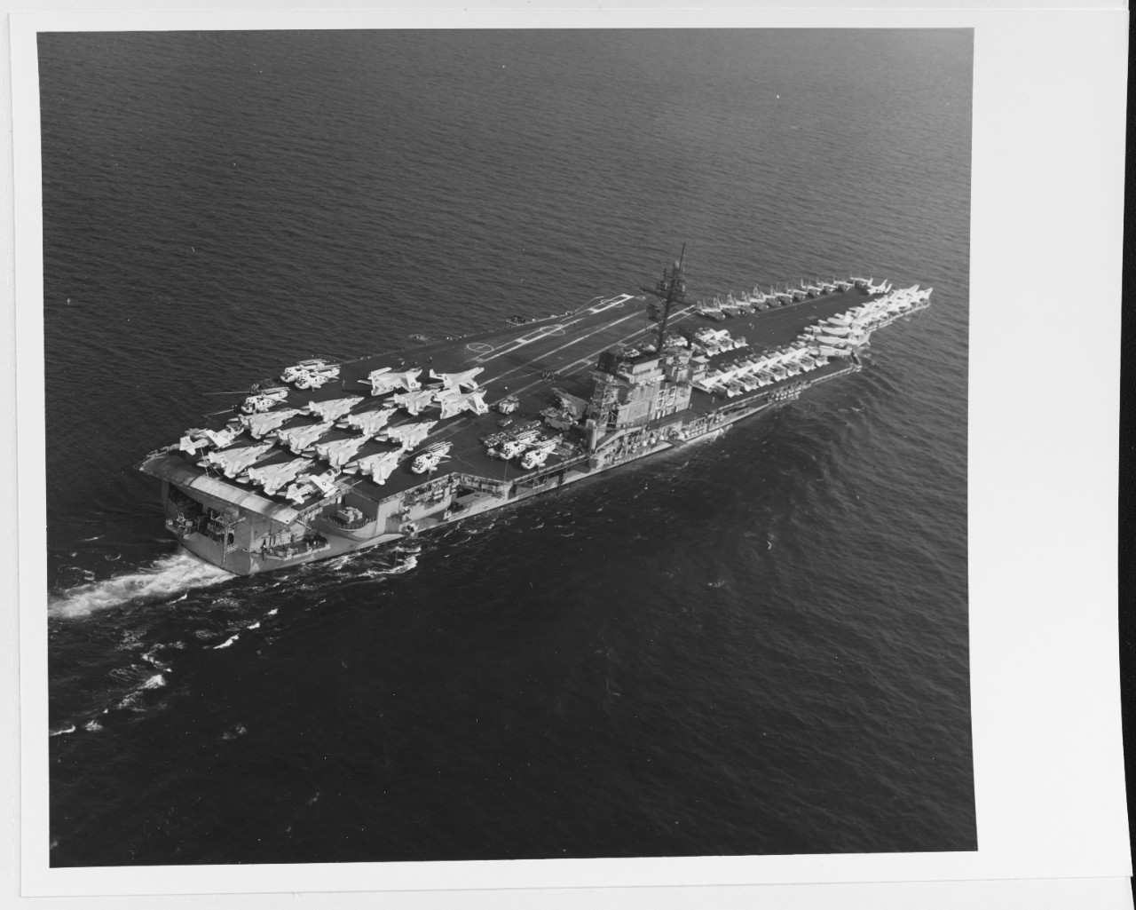 USS KITTY HAWK (CV-63)