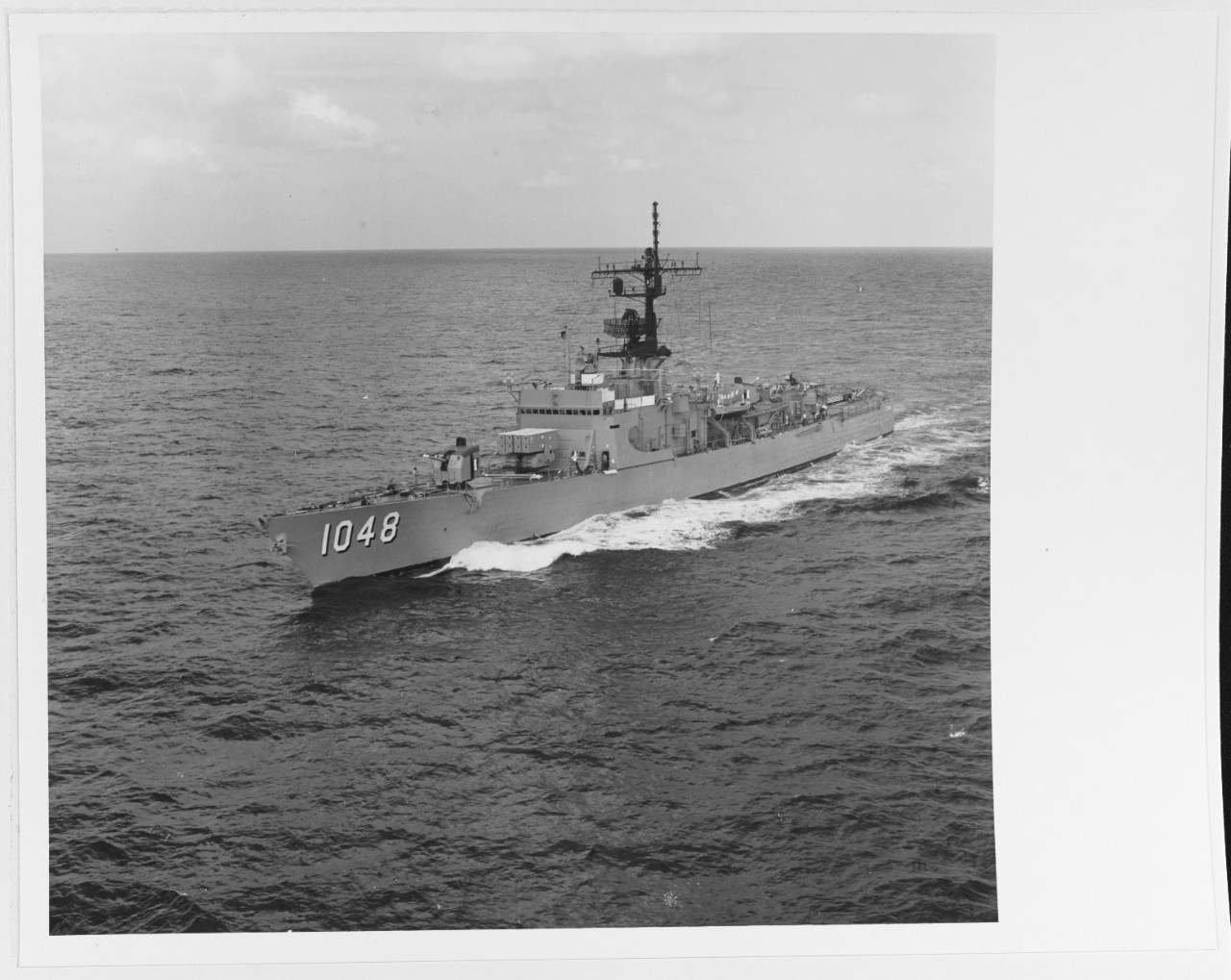 USS SAMPLE (FF-1048)