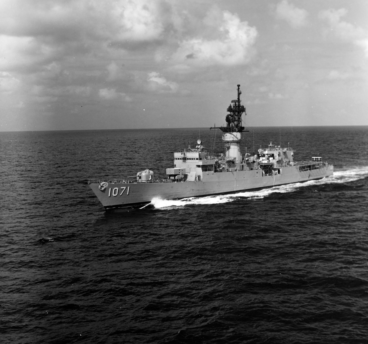 USS BADGER (FF-1071)