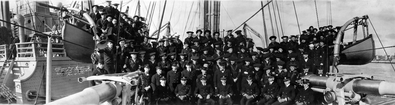 Officers and crew of USS Paducah (PG-18) posing aboard their ship at Norfolk Navy Yard, VA, 1921.