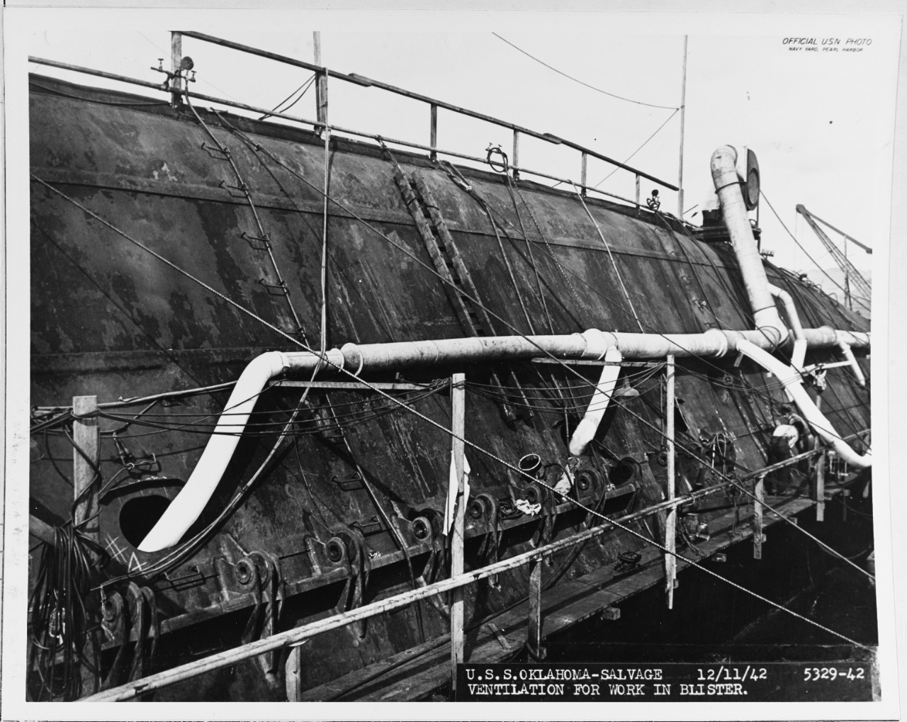 Photo #: NH 63920  Salvage of USS Oklahoma (BB-37), 1942-44